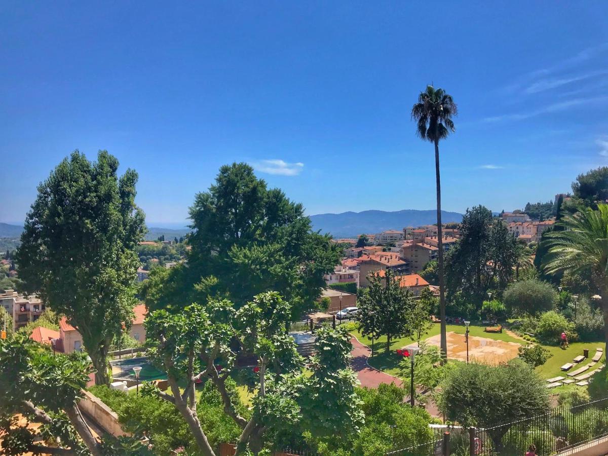 Parking Prive - Vue Mer - Wifi - Centre Historique Grasse Dış mekan fotoğraf